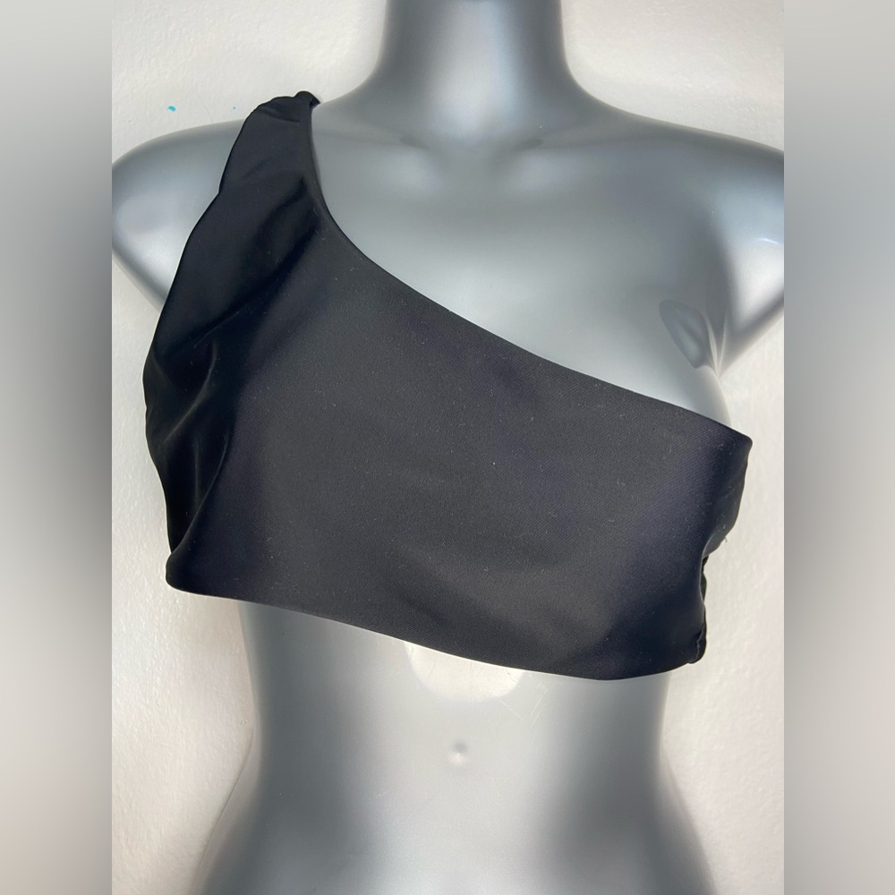 One shoulder bikini top. Zaful. Size Medium. Black.